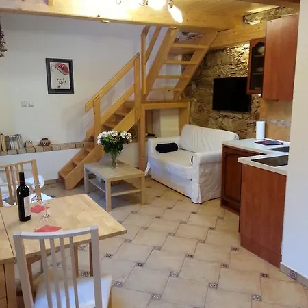 Apartment Apartman Kratka Kratka